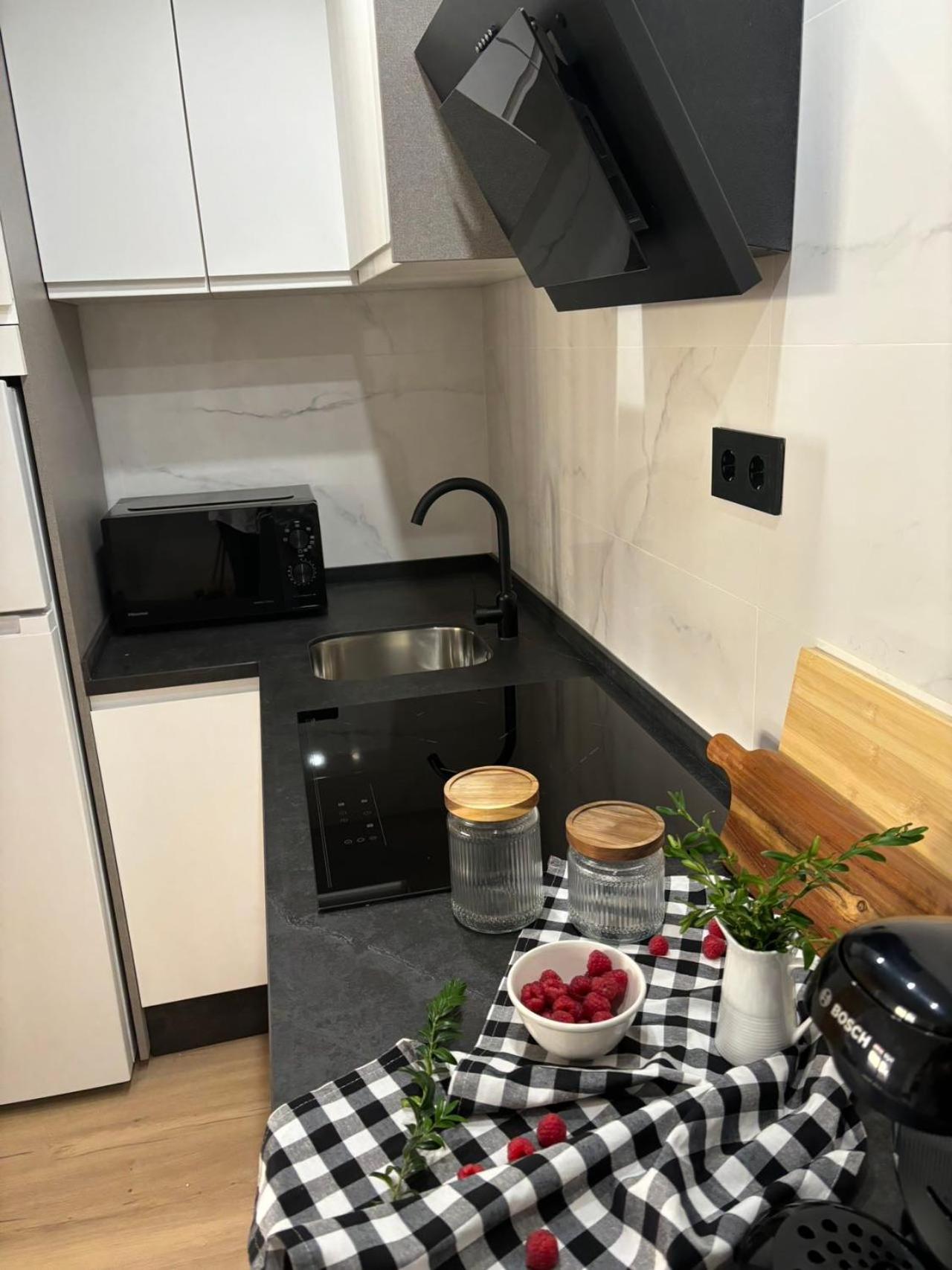 לאון Victrix Homes מראה חיצוני תמונה