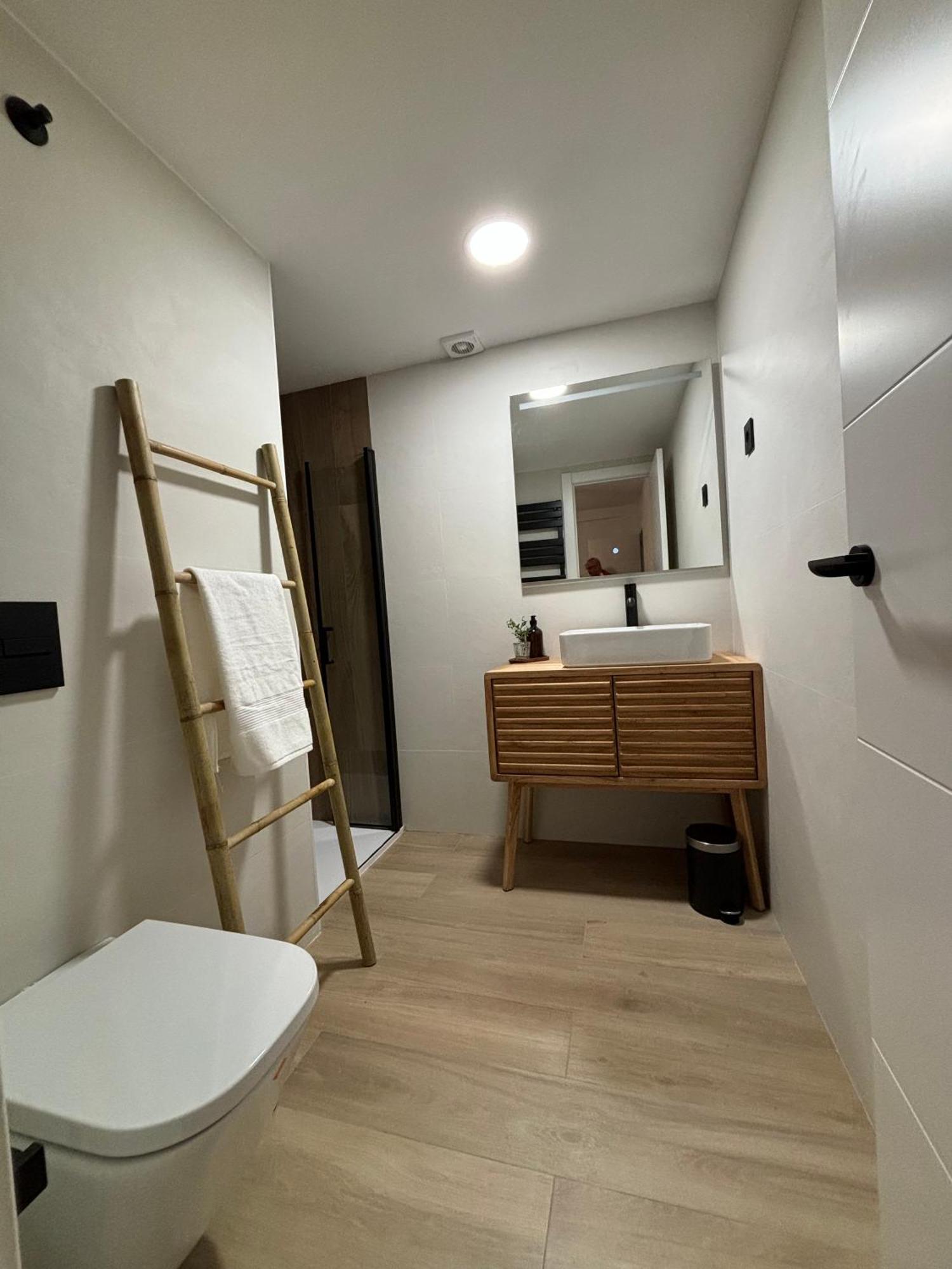לאון Victrix Homes מראה חיצוני תמונה